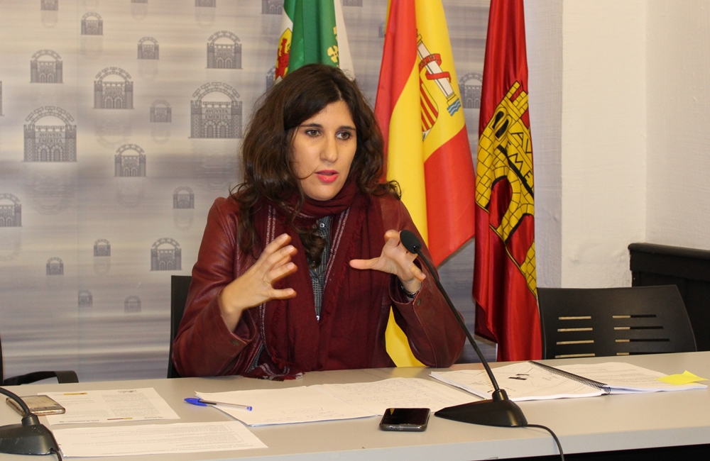 Laura Guerrero