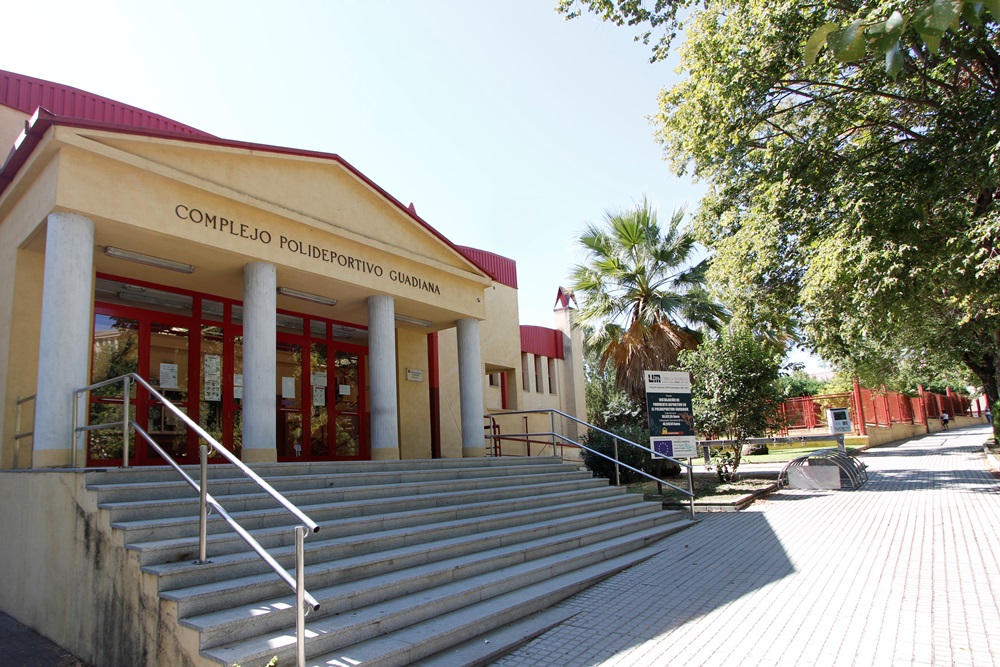 complejo deportivo guadiana