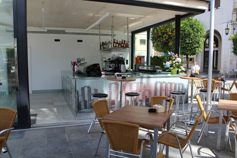 kiosco01