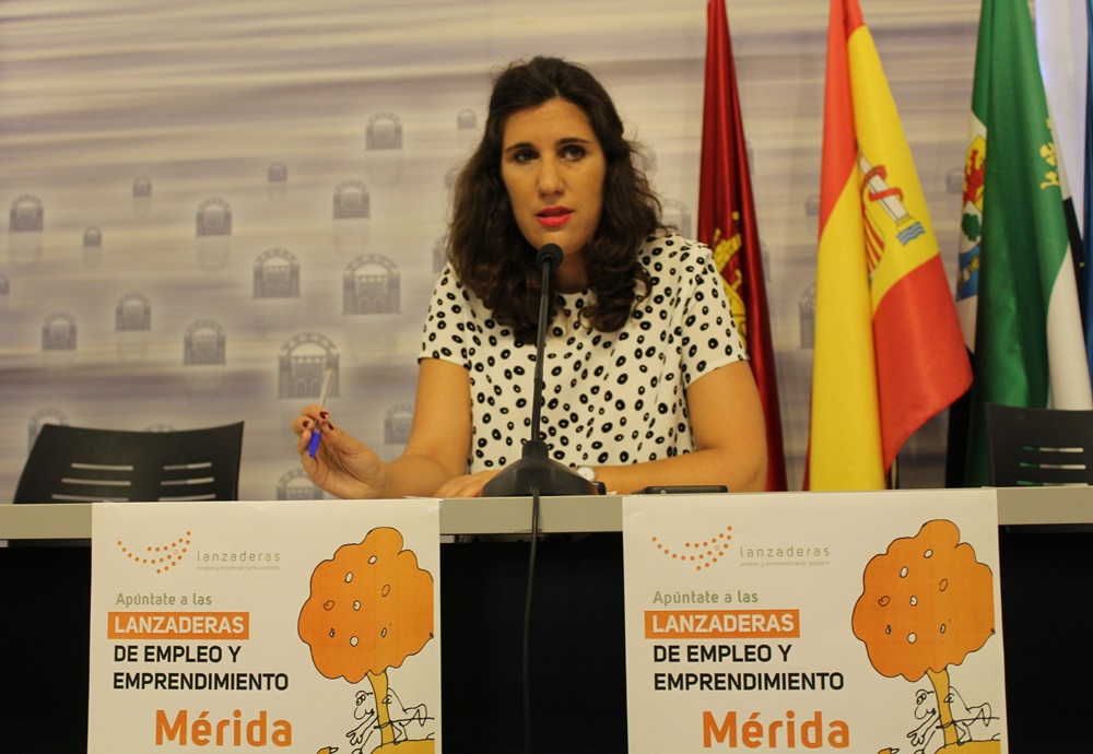 laura-lazandera-empleo