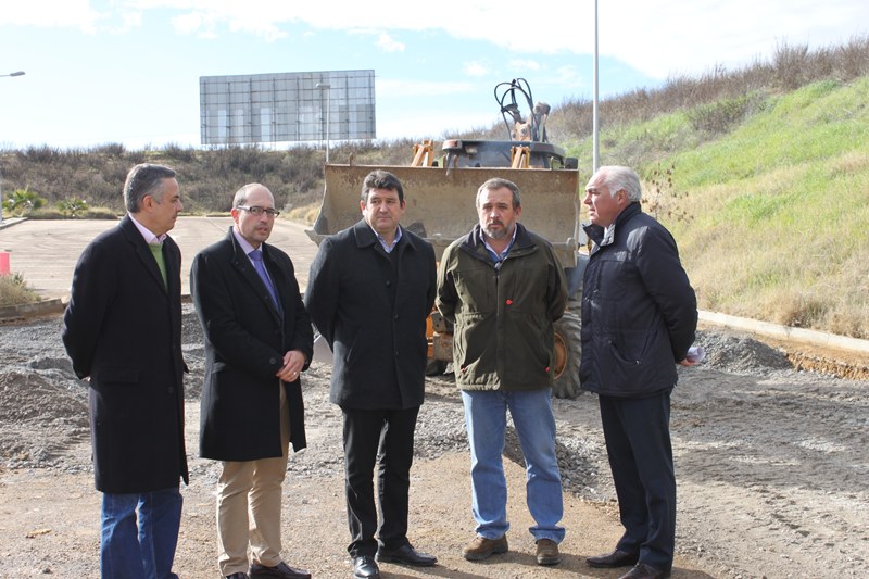 21-01-15 Obras ciudad deportiva