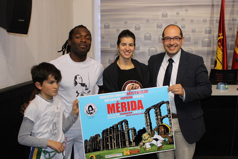 Mérida acoge el primer fin de semana de febrero el II Encuentro de Capoeira Familiar