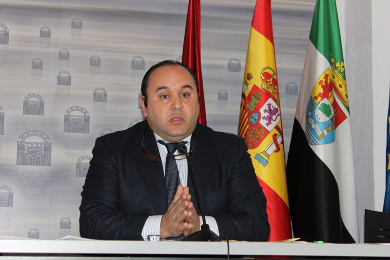 3-02-15 Fernando Molina