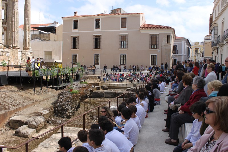 El Ayuntamiento, el Consorcio y el CPR celebran el Día del Patrimonio con los colegios de la ciudad
