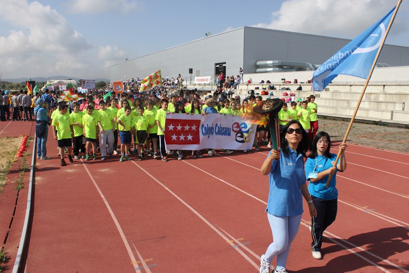 Unos 400 escolares de nueve centros participan en los I Juegos Olímpicos Paula Montal