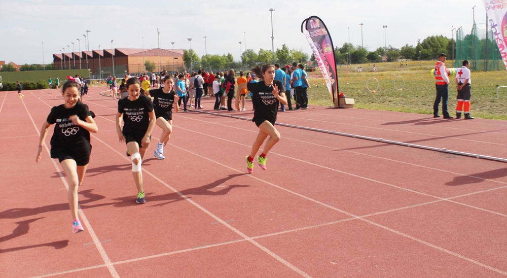 800 escolares participan en las Olimpiadas Escolares