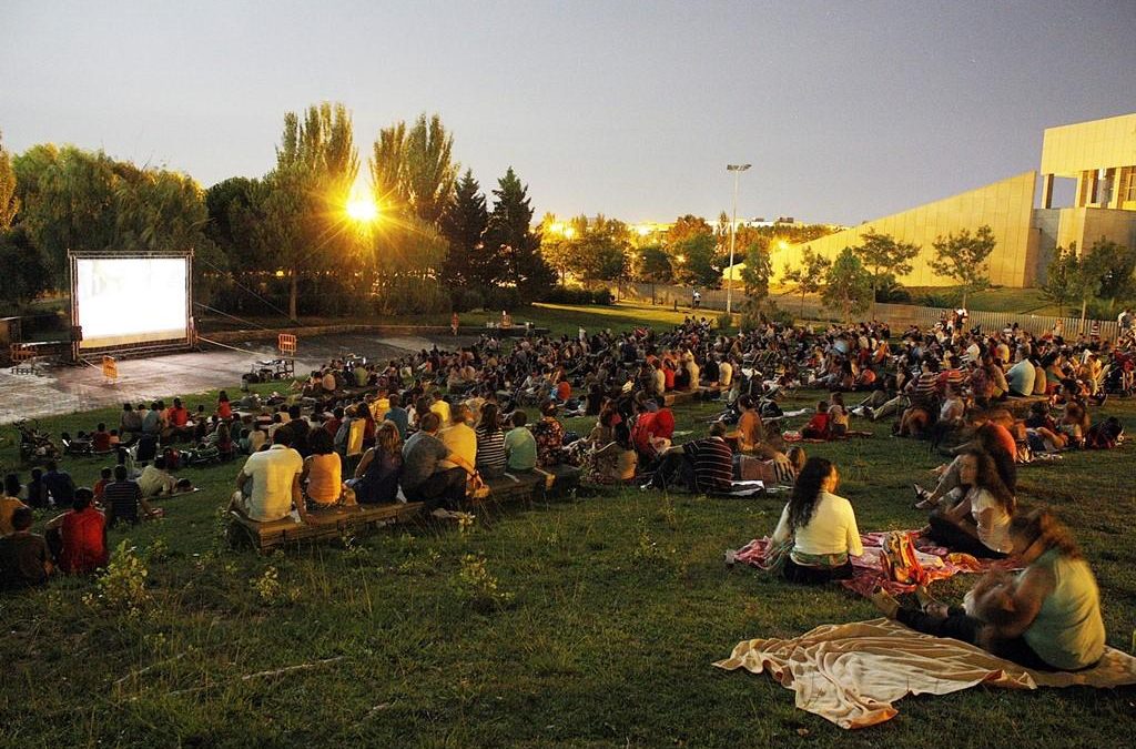 Los croods abre mañana el ciclo de cine de verano en el parque de Las Siete Sillas