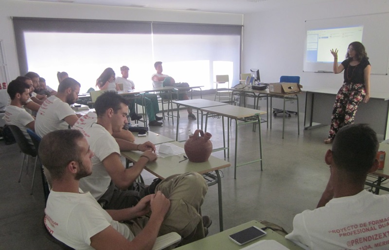 Cuarenta alumnos se forman en Igualdad, dentro del programa Aprendizext