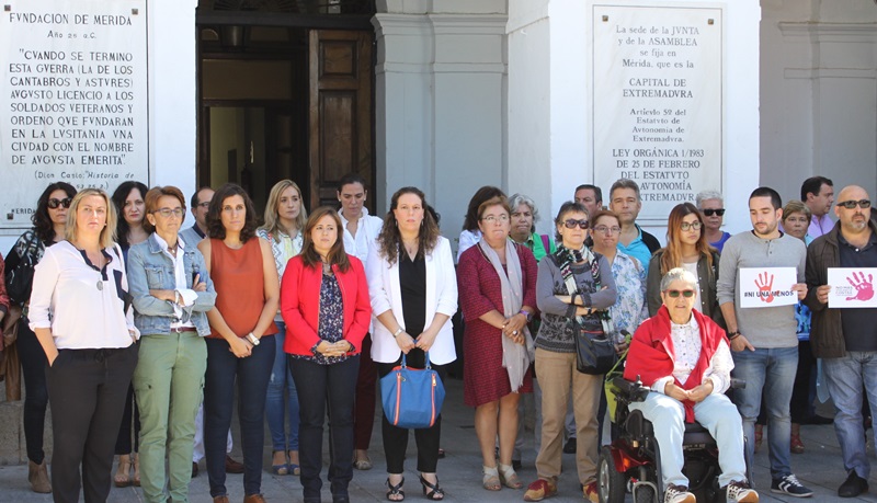 La Delegación de Igualdad de Género convoca un minuto de silencio por el asesinato de una mujer en Valencia