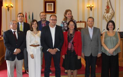 El alcalde mantiene una jornada de trabajo con embajadores centroamericanos asistentes al foro ‘Centroamérica hoy’