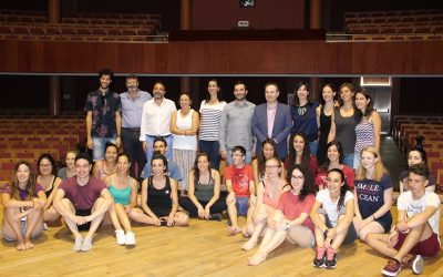 Jóvenes de siete nacionalidades participan en el II Campo internacional de trabajo del Festival de Teatro