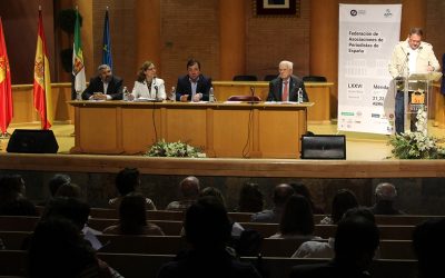 El alcalde y el presidente de la Junta inauguran la LXXVI asamblea de periodistas de España