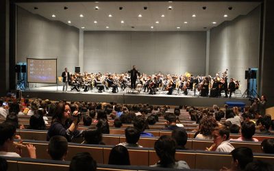 Escolares de Mérida y Almendralejo participan e interactúan en un concierto de la OSCAM