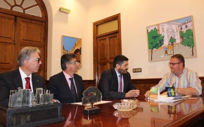 El alcalde recibe al nuevo director de la ONCE en Mérida