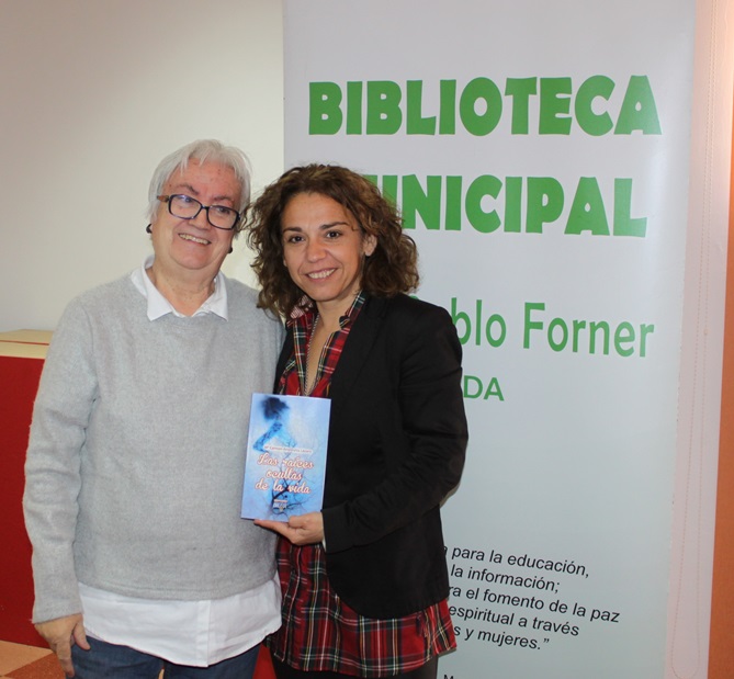 silvia presenta libro