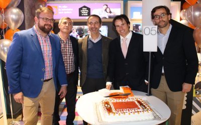 Inaugurada la nueva “Smart Store” de Orange en la calle Santa Eulalia