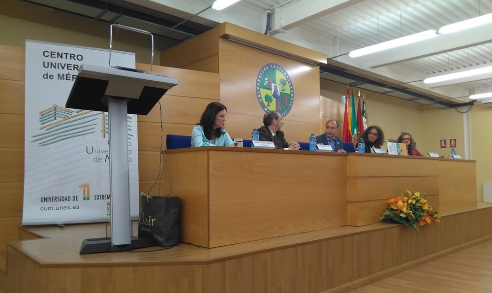 El Centro Universitario de Mérida celebró hoy su festividad