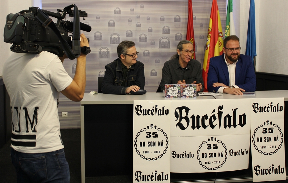 El grupo emeritense Bucéfalo inicia una gira conmemorativa de sus 35 años