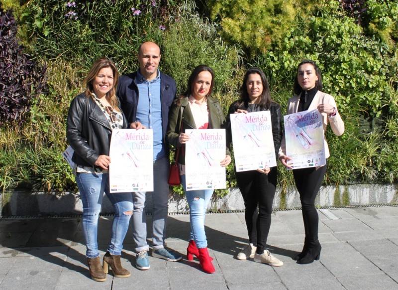 12 academias de baile de la ciudad celebrarán el sábado el ...