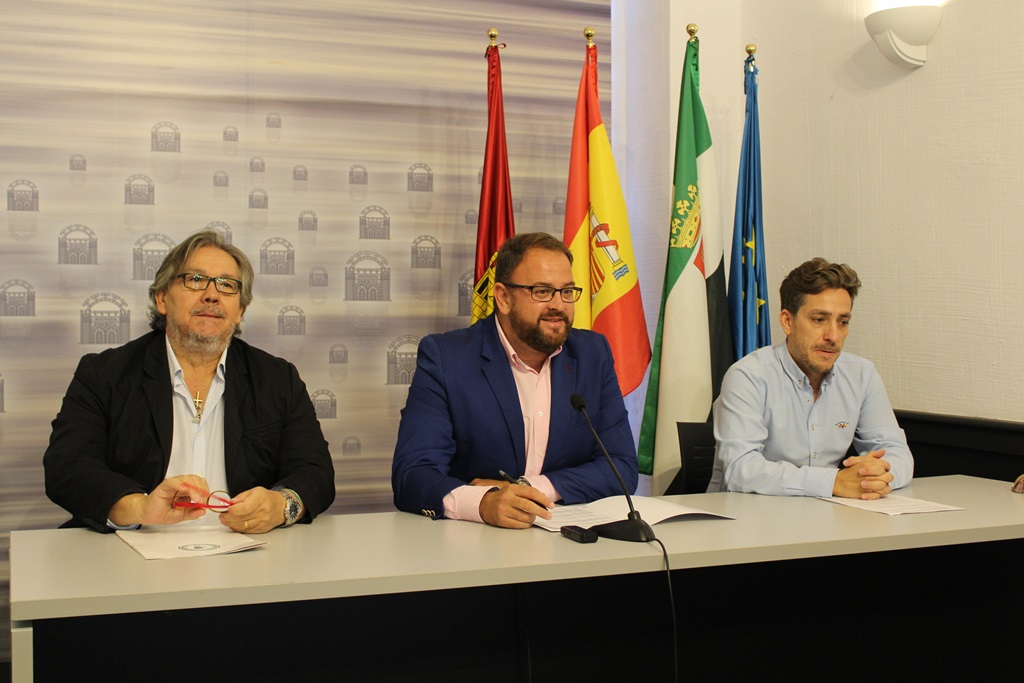 El Teatro Romano acogerá el martes la Gala de entrega de distinciones de la Asociación de Cocineros de Extremadura