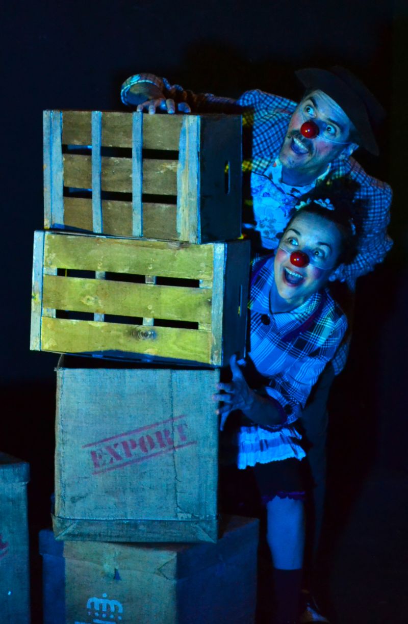 clown-sin-tierra-cartel2