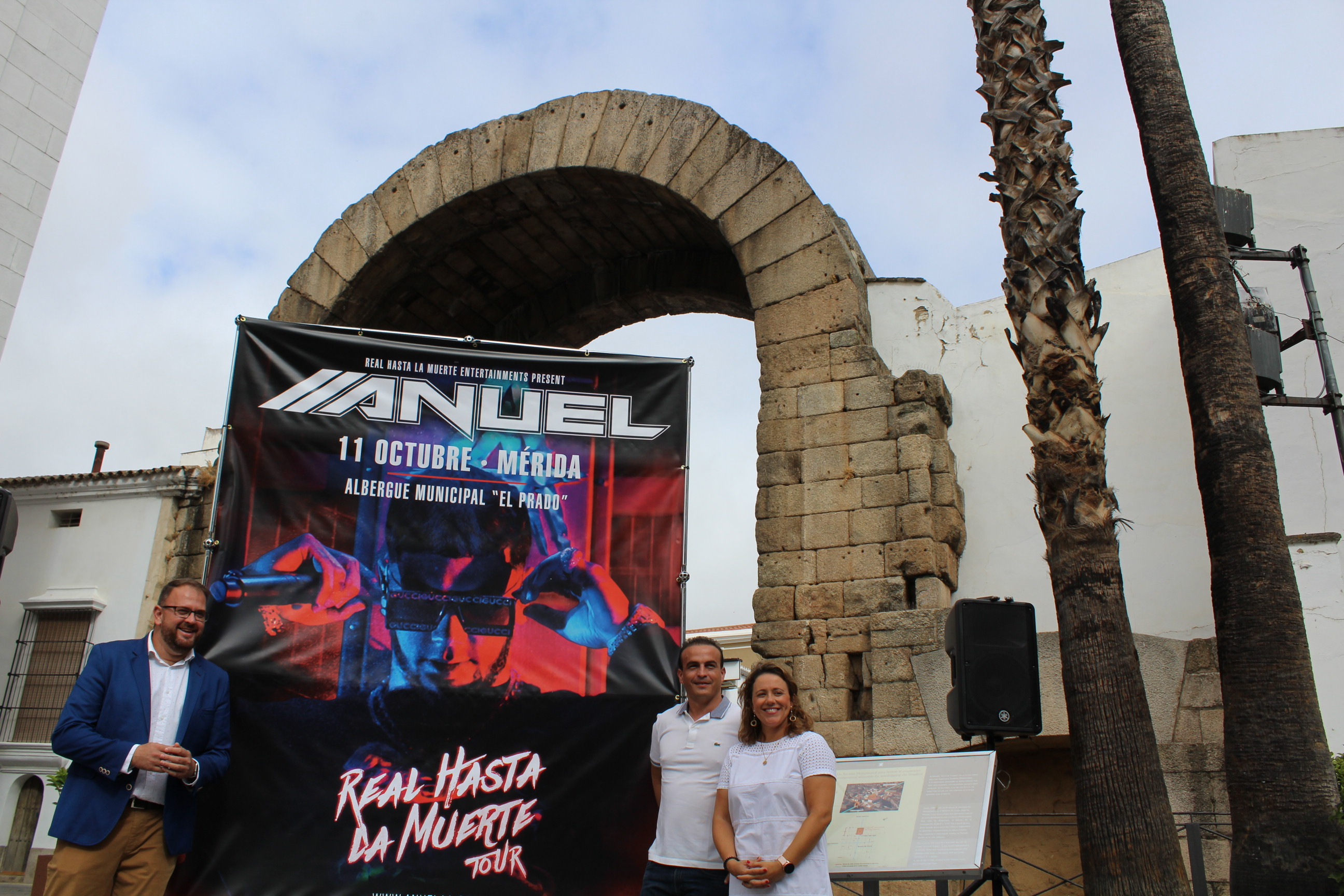 Presentación concierto Anuel