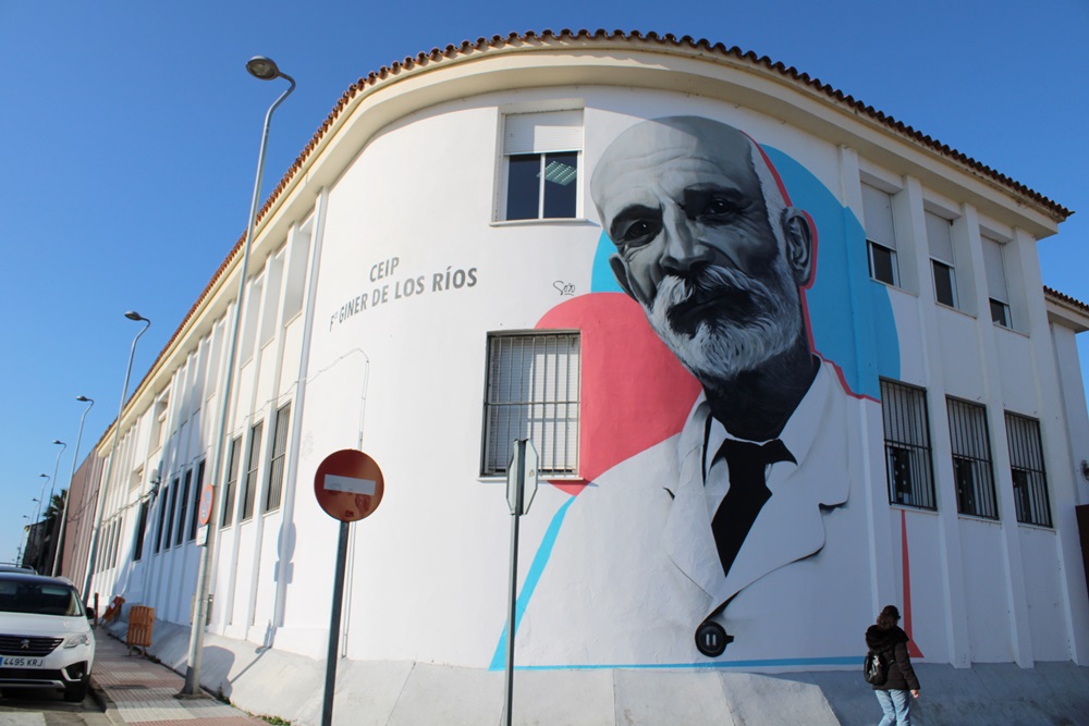 Inaugurado el mural del C.E.I.P Giner de los Ríos que ha patrocinado la AMPA
