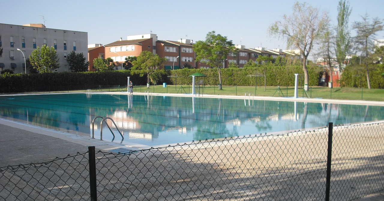 Las piscinas municipales abrirán del 29 de junio al 20 de septiembre, ampliando la temporada de baños y horarios