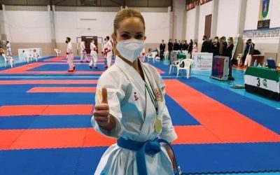 La karateca emeritense Nuria Escudero, subcampeona de España por equipos