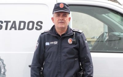 El subinspector, Miguel Ángel Paredes Porro, condecorado con la Medalla al Mérito de la Policía Local de Extremadura
