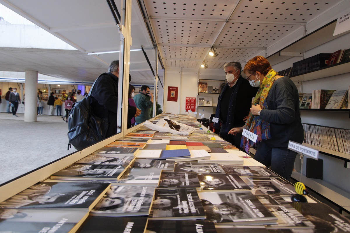 Feria del Libro 2020 en Templo de Diana casetas