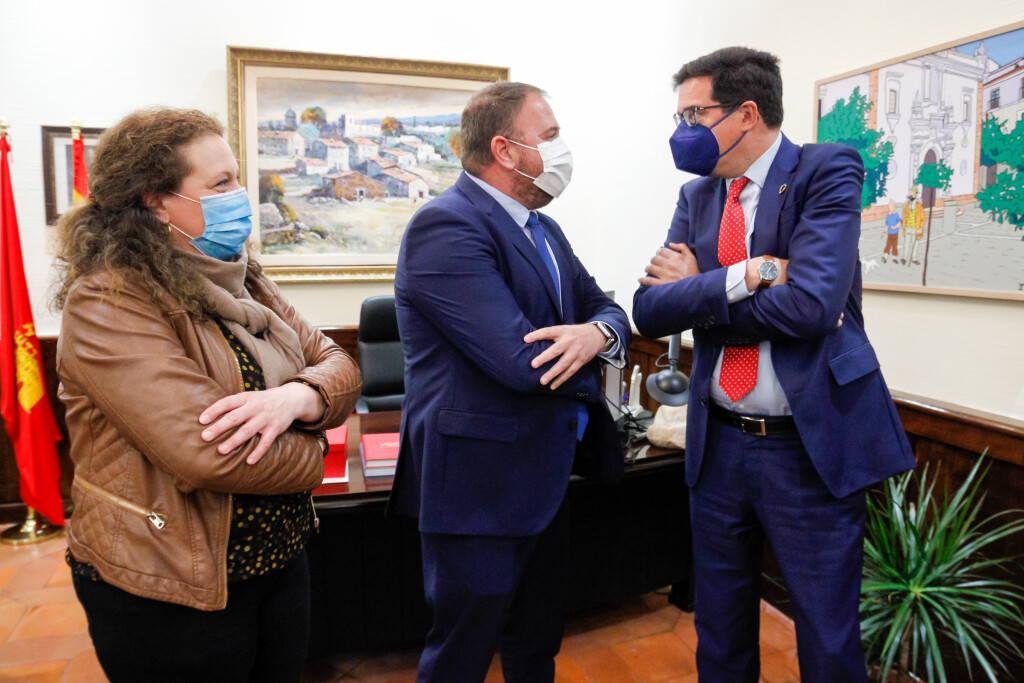 firma convenio paradores (22)