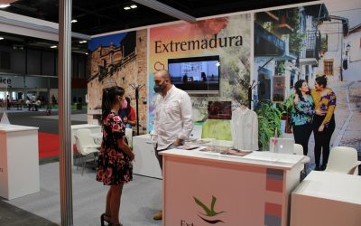 La delegada de Turismo destaca a Mérida como ciudad diversa y destino turístico para las personas LGTBI