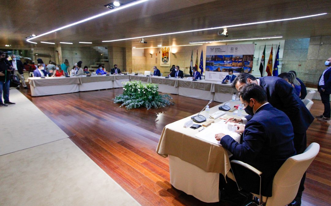 El Alcalde preside la Asamblea General del Grupo de Ciudades Patrimonio de la Humanidad de España señalando que “comenzamos el verano más prometedor de nuestra historia”