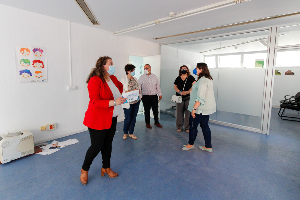 Visita al nuevo local de Emeritea