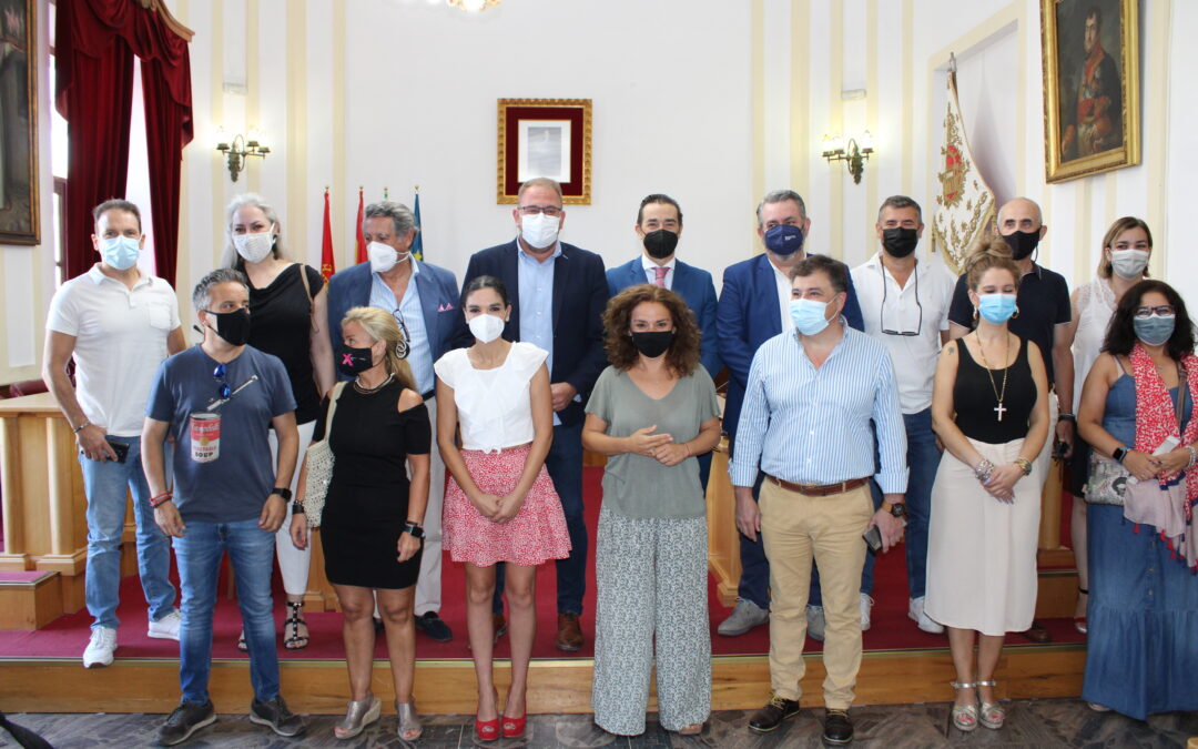 El Ayuntamiento renueva la promoción turística de la ciudad en el Stone & Music Festival los próximos cuatro años
