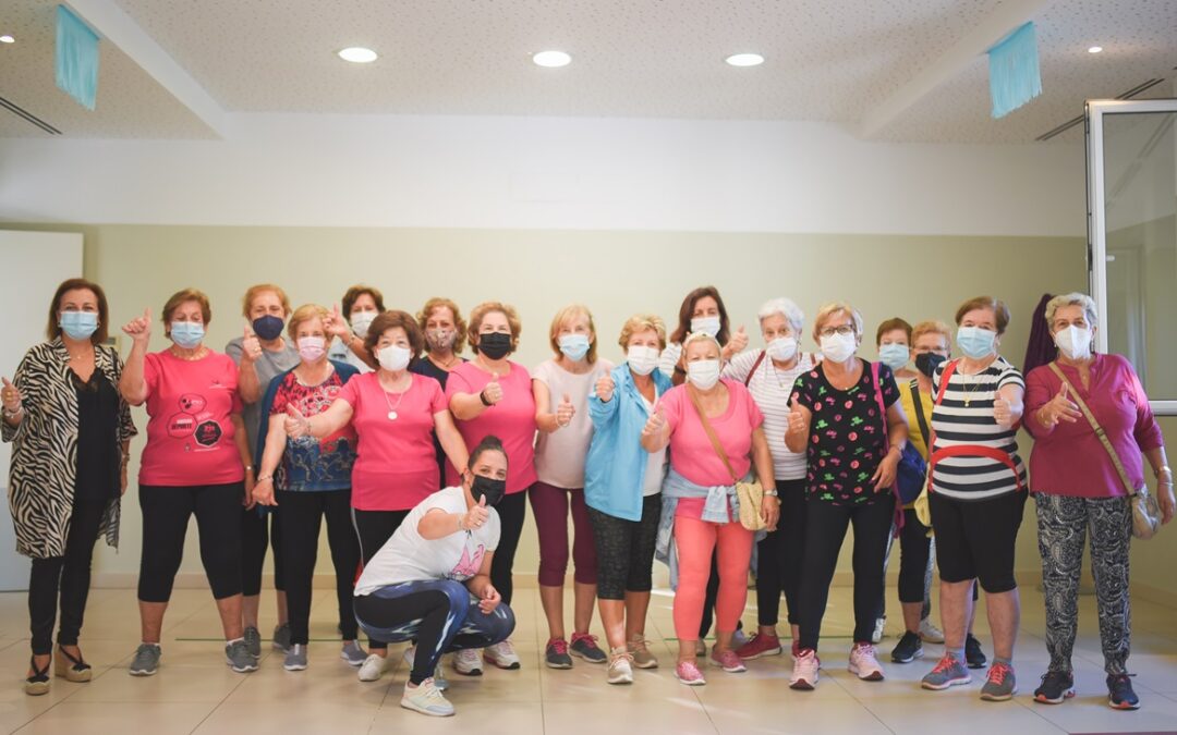 El Hogar de Mayores de la Zona Sur, que cuenta con 660 socios, tiene ya abiertas todas sus instalaciones y servicios