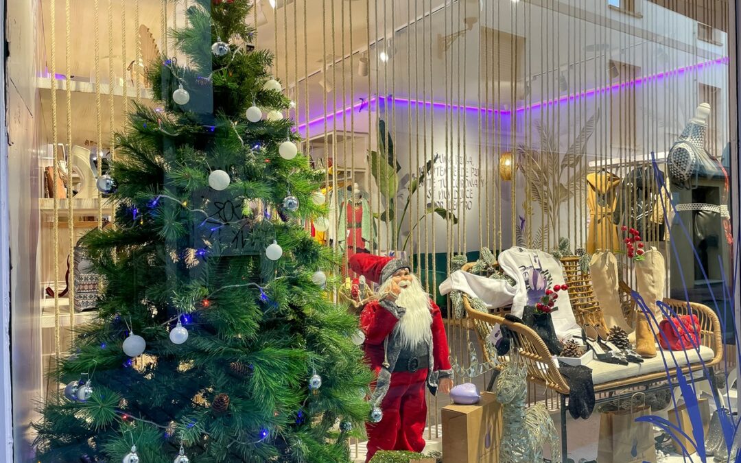 20 establecimientos se inscriben en el Concurso de decoración navideña de escaparates e interiores de establecimientos