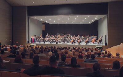 La Orquesta de Extremadura ofrece un programa del repertorio clásico con la violinista María Dueñas