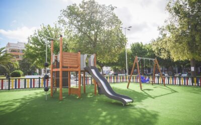 Finalizan los trabajos de renovación del área de juegos infantiles del Parque del Diocles, en Los Bodegones