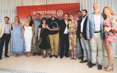 El alcalde, Antonio Rodríguez Osuna, felicita a la empresa de comunicación emeritense Digital Press, y en especial a su diario Región Digital, por la celebración de sus 22 años de vida