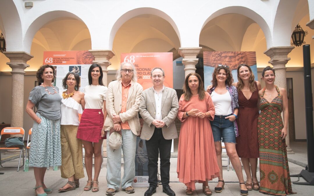 El Joglars y Las niñas de Cádiz ponen el colofón a las representaciones teatrales del Festival en el María Luisa
