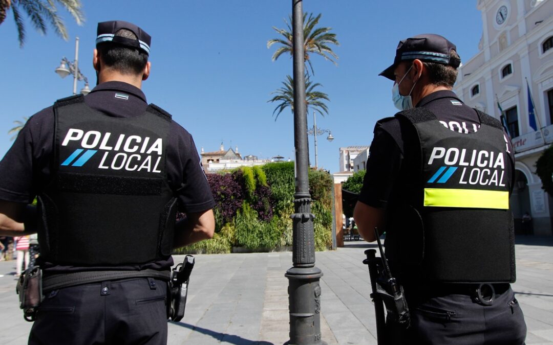 La Policía Local identifica a un vecino como responsable del abandono de un perro en la puerta del Núcleo Zoosanitario