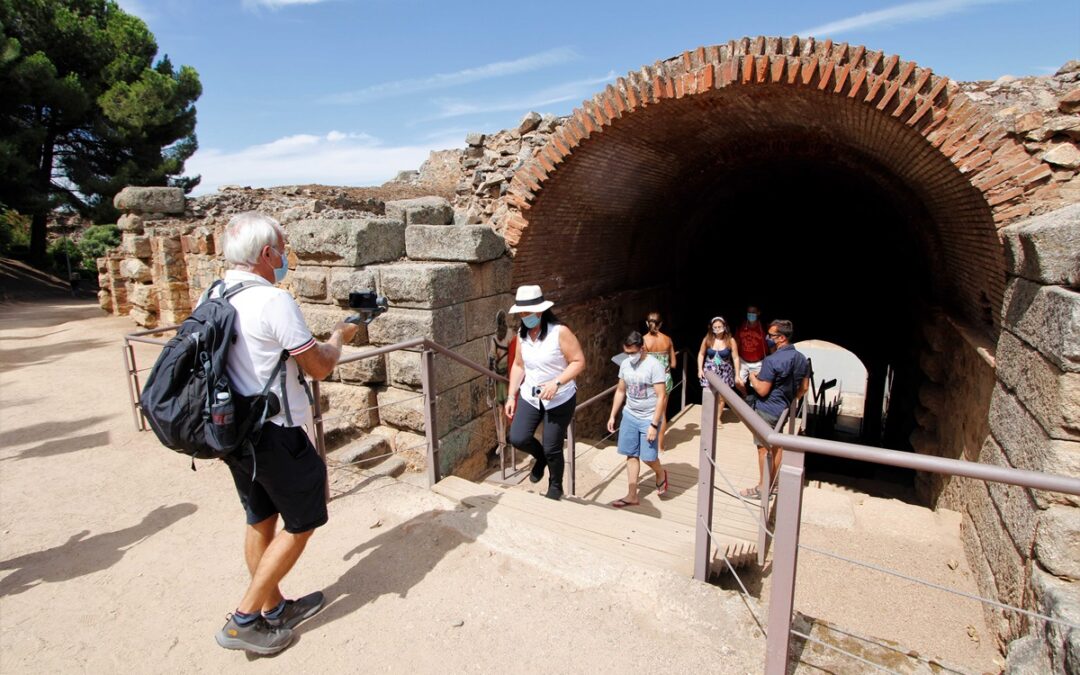 El desempleo baja en la ciudad en 118 personas en el mes de julio
