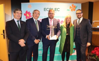 Mérida recibe el primer premio que otorga la Fundación Ecolec por la implicación de los vecinos en el reciclaje