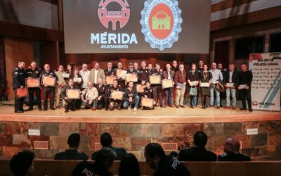 La Policía Local de Mérida celebra su día con un acto festivo y de reconocimientos