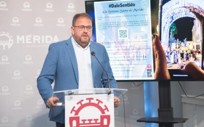 Mérida ofrecerá un sistema pionero en Semana Santa de audio descripción para personas ciegas que narrará todas las procesiones de la ciudad