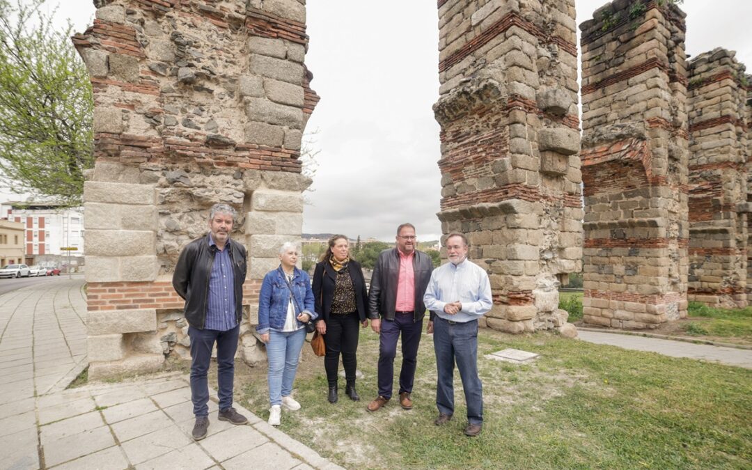 La declaración como BIC del Festival Internacional de Teatro es “un paso más en su protección y hacia el objetivo final, por el que trabaja este gobierno, de que pueda ser declarado Patrimonio de la Humanidad” subraya el Alcalde