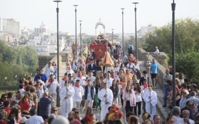 Más de un millar de peregrinos de Totana llegan a Mérida acompañados por la imagen de Santa Eulalia de Mérida, “La Santa” de Totana