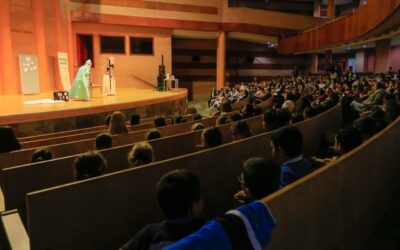 250 escolares de Primaria de distintos centros educativos de Mérida participan este martes en una actividad para conmemorar el Día Mundial de las Bibliotecas